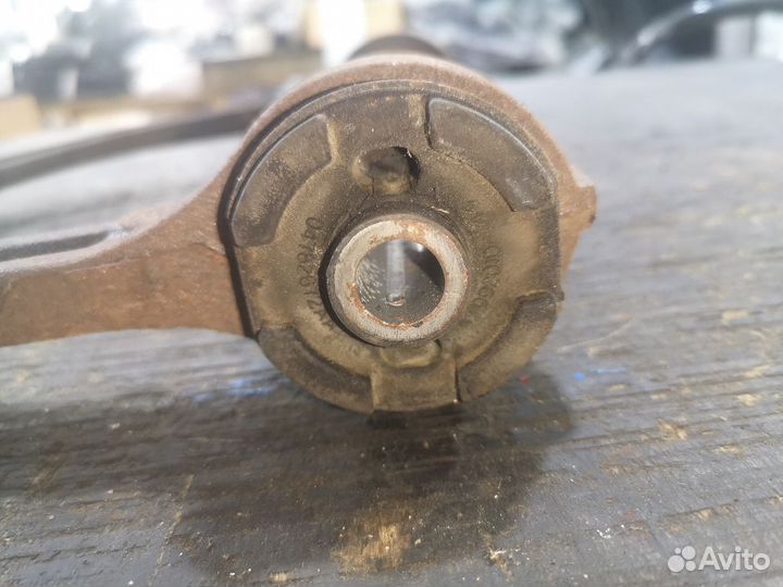 Передние рычаги Dodge Magnum LX