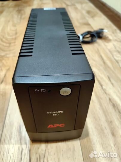 Ибп APC Back-UPS BX650LI-GR