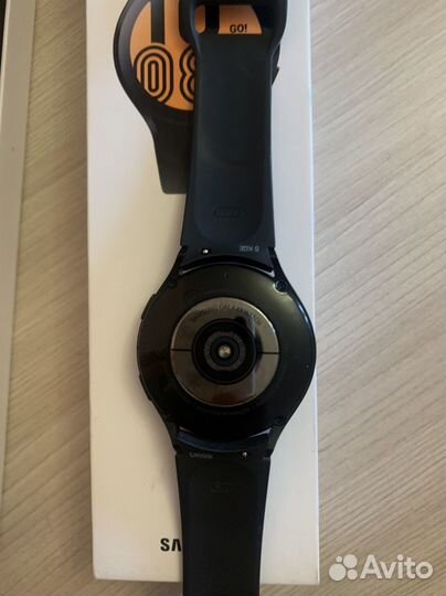 Часы samsung galaxy watch 4