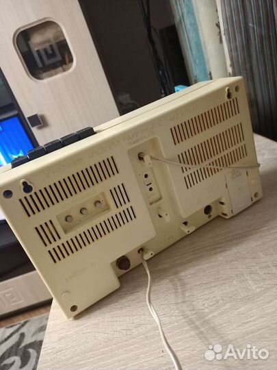 Радиоприемник с часами