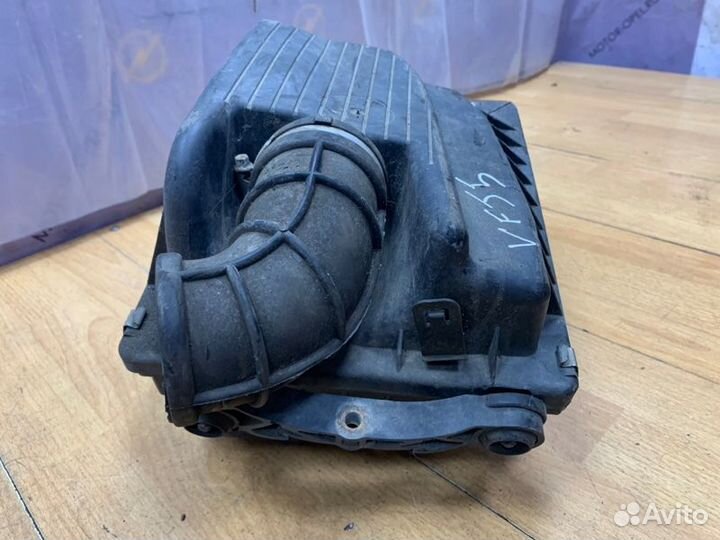 Корпус воздушного фильтра Opel Astra G X20XER 2000