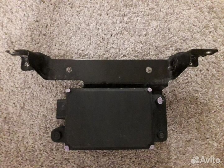 Радар дистроник активного круиза Jaguar