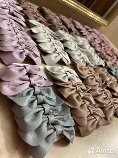 Бантики из натуральной кожи зажим