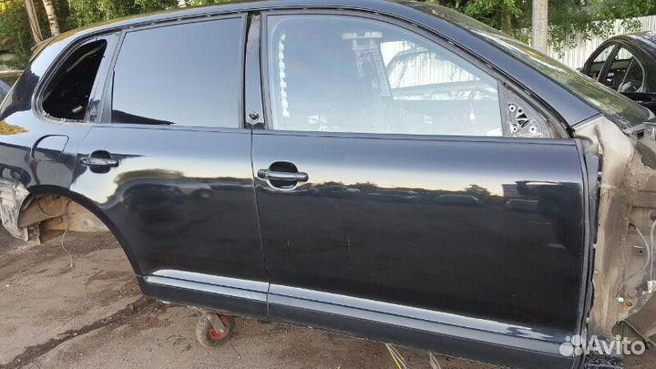 Дверь передняя правая Porsche Cayenne 957 M48.51