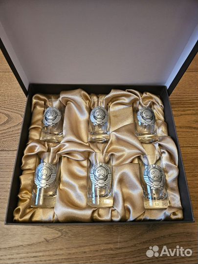 Набор стопок 