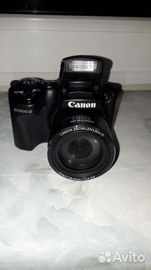 Canon PowerShot sx500 is