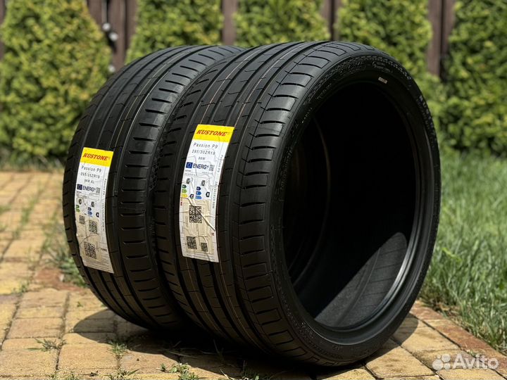 Kustone Passion P9 255/35 R19 и 285/30 R19 98W