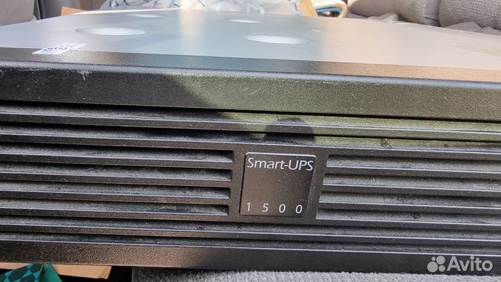 Ибп APC smart UPS 1500