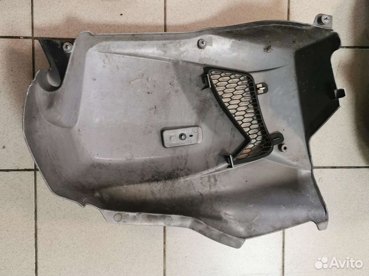 Боковина правая Yamaha venture multi purpose