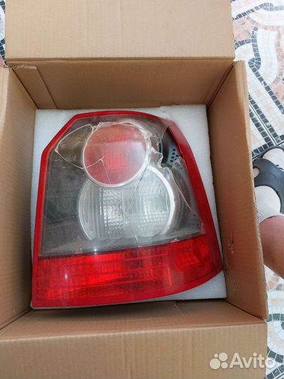 Задний правый фонарь freelander 2