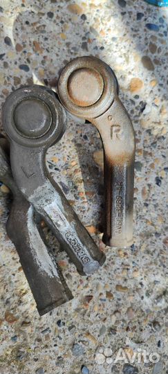 Амортизатор на Ford Focus 3