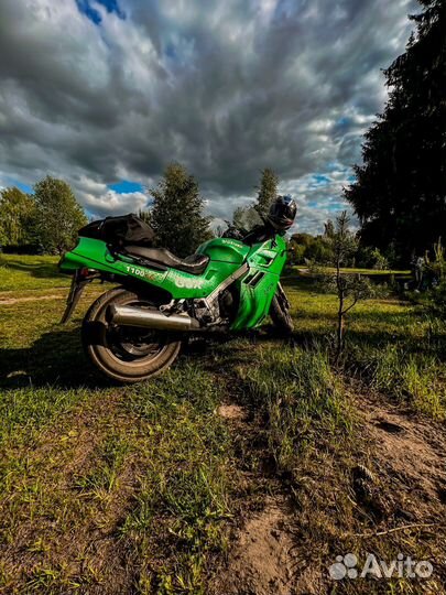 Suzuki GSX 1100F Katana