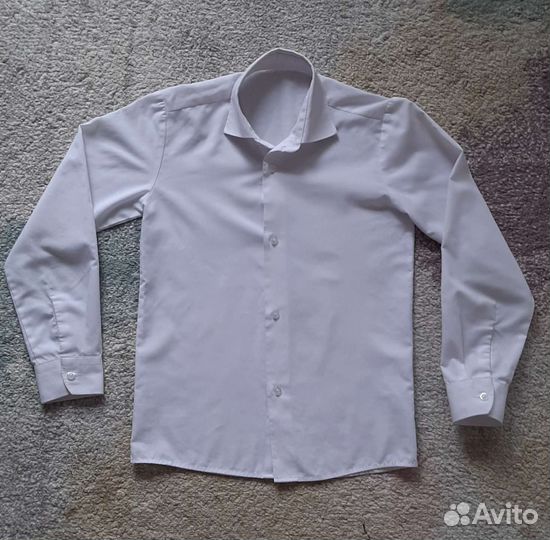 Комплект белых рубашек для школьника 7-10 лет