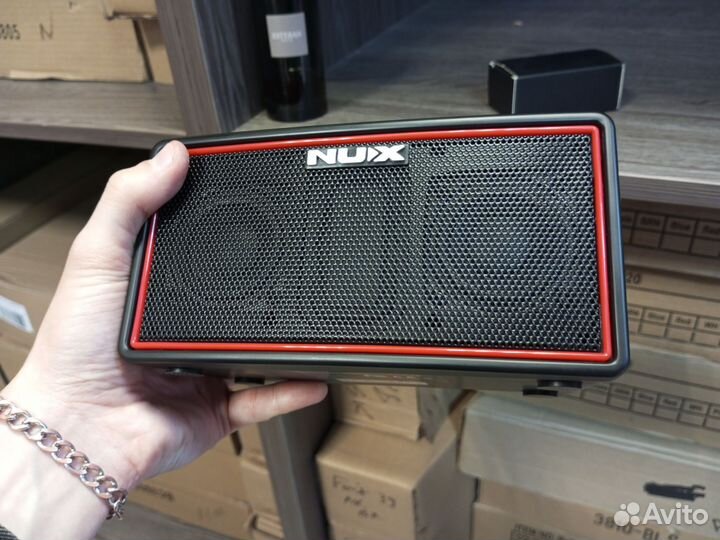 Цифровой комбоусилитель беспроводной NUX