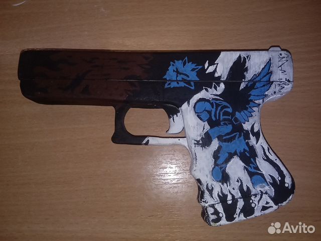 Деревянный пистолет