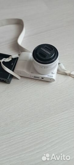 Фотоаппарат Samsung nx1000