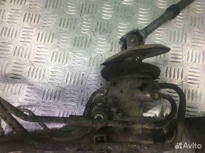 Рулевая рейка Hyundai Trajet