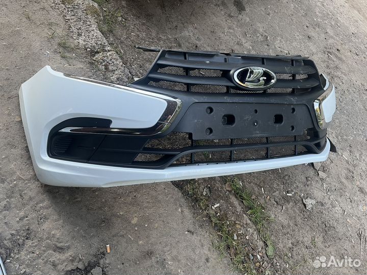 Передний бампер LADA granta