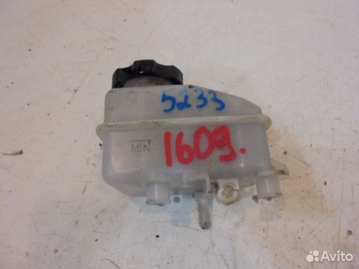 Бачок главного тормозного цилиндра Kia Cerato