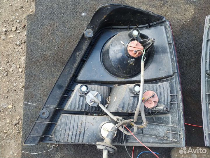 Задние фонари KIA sorento 2005г. 2.5 aт дизель