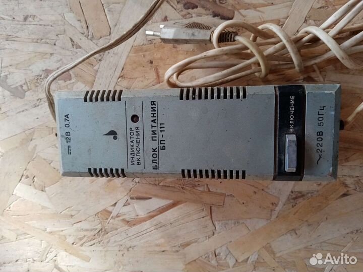 Преобразователь напряжения 220/12