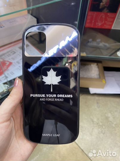 Чехол на iPhone 11