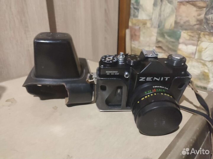 Пленочный фотоаппарат зенит ттл