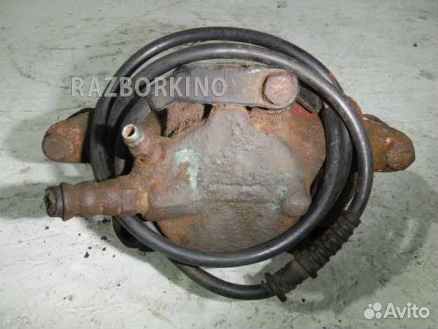 Суппорт передний правый