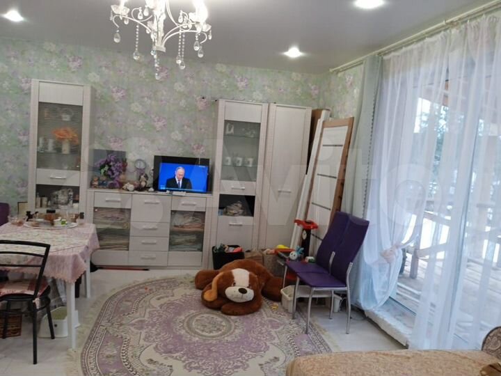 Коттедж 165 м² на участке 10 сот.