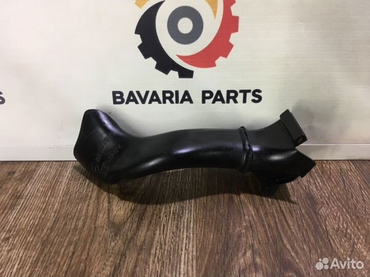 Впускная труба, подвод воздуха левая Mercedes S