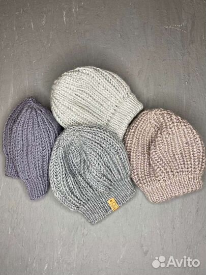 Берет вязаный