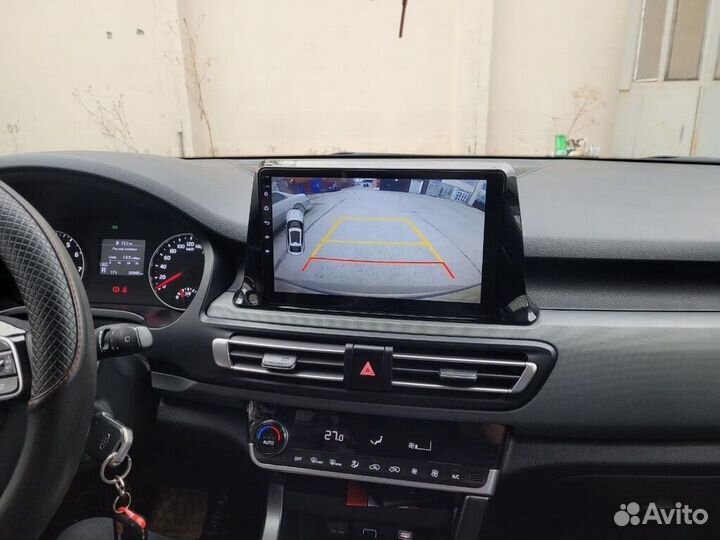 Штатная магнитола Kia Seltos