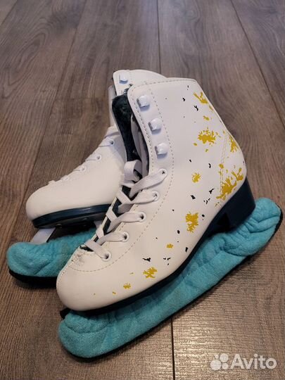Коньки ледовые для девочек Decathlon Oxelo 32 разм