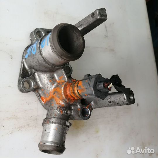 Фланец системы охлаждения Ford Focus 2 1.6 115 л.с