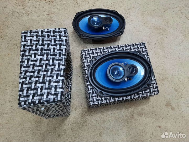 Динамики в авто