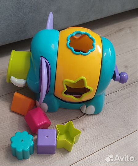 Развивающие игрушки для малышей
