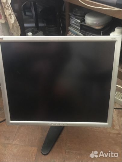 Монитор View Sonic VP181s,б/у
