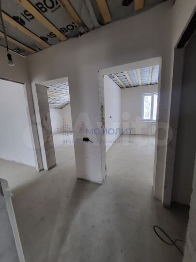 Дом 176 м² на участке 8 сот.