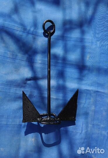 Якорь для лодки