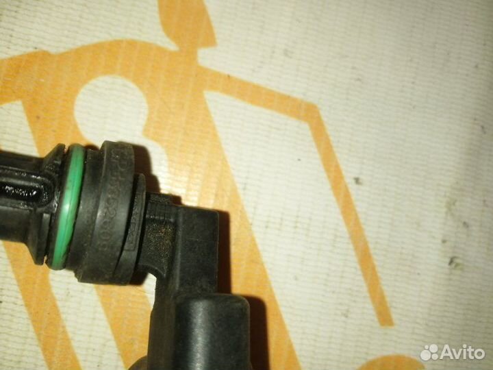 Датчик положения распредвала Opel Vectra C Z18XER