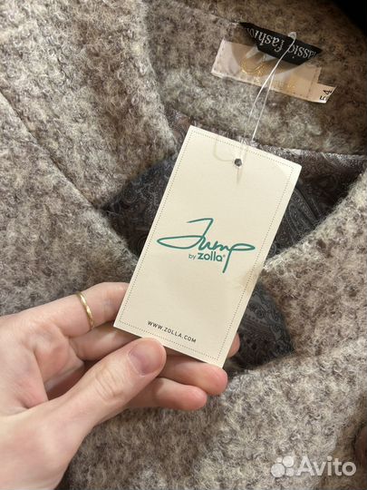 Пальто женское новое 54 размер