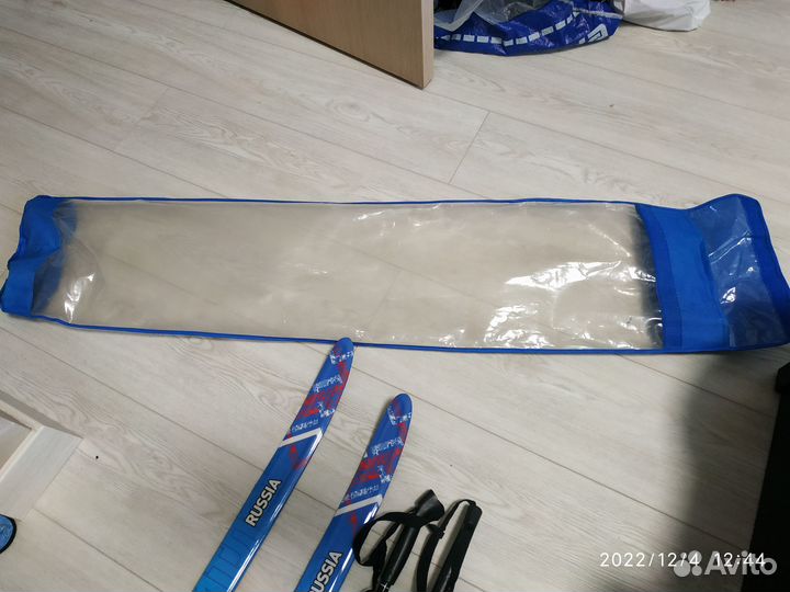 Лыжи беговые и ботинки размер 32