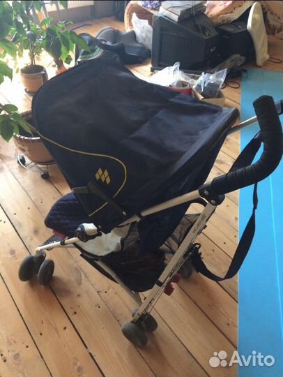 Коляска Maclaren Volo