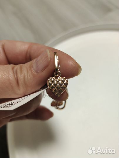 Новые золотые серьги