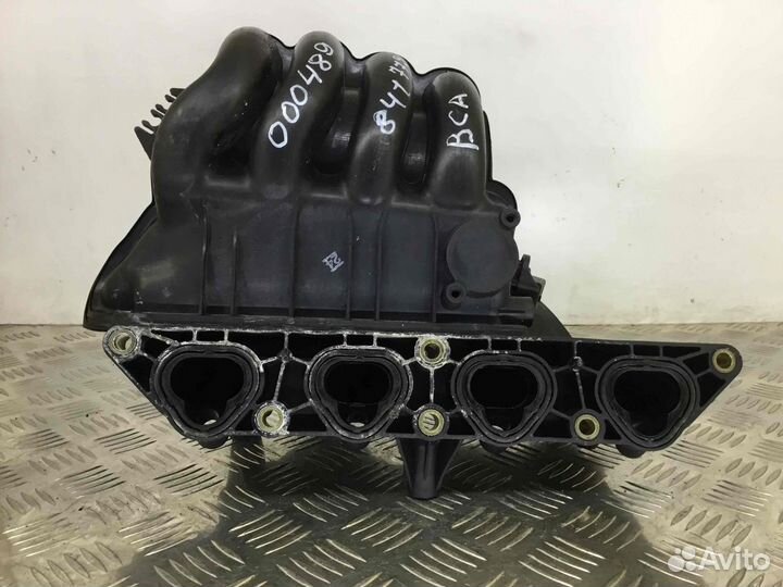 Коллектор впускной Volkswagen Golf 036129711DR; 02