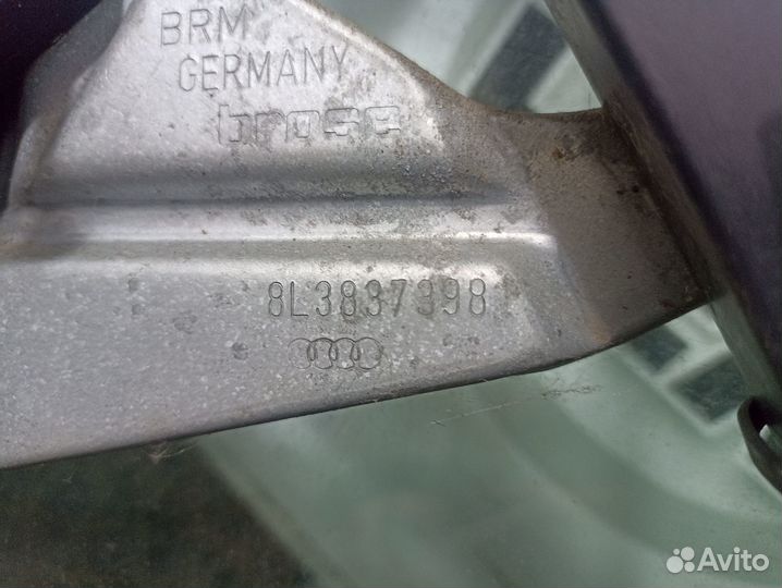 Стеклоподъемник передний правый Audi A3 8L