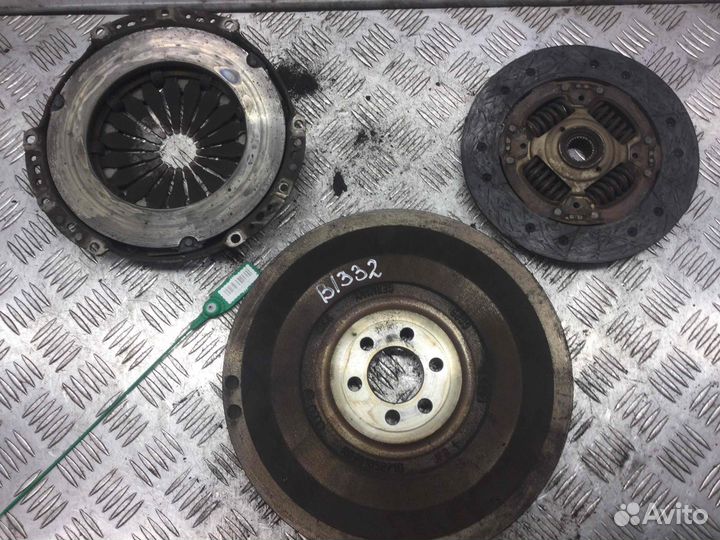 Маховик Volkswagen Polo 036141032; R030105271D BKY