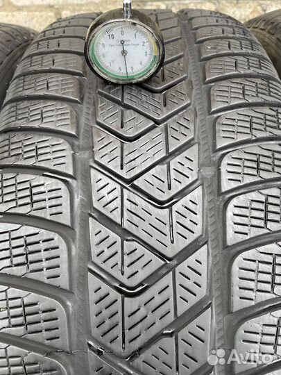 Pirelli Scorpion Winter 235/55 R19