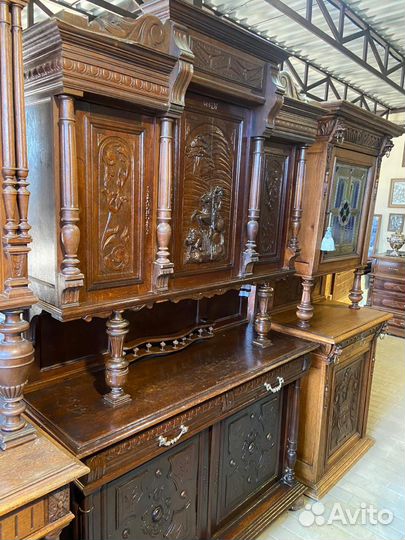 Антикварный буфет Бельгия