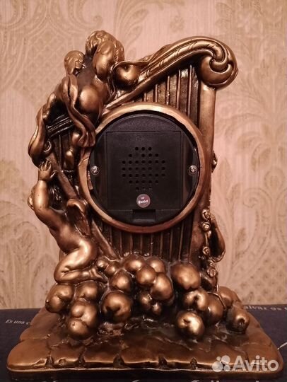 Часы антикварные